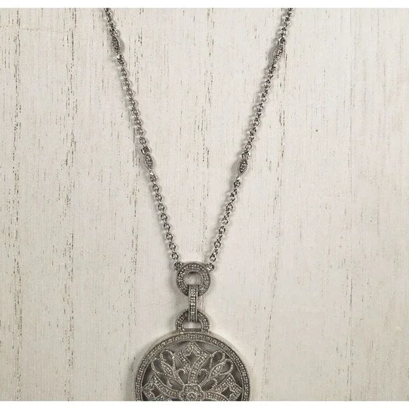 Vintage 925 Sterling Silver w Diamond Circle Cross Hearts Pendant Chain Necklace - Picture 9 of 16